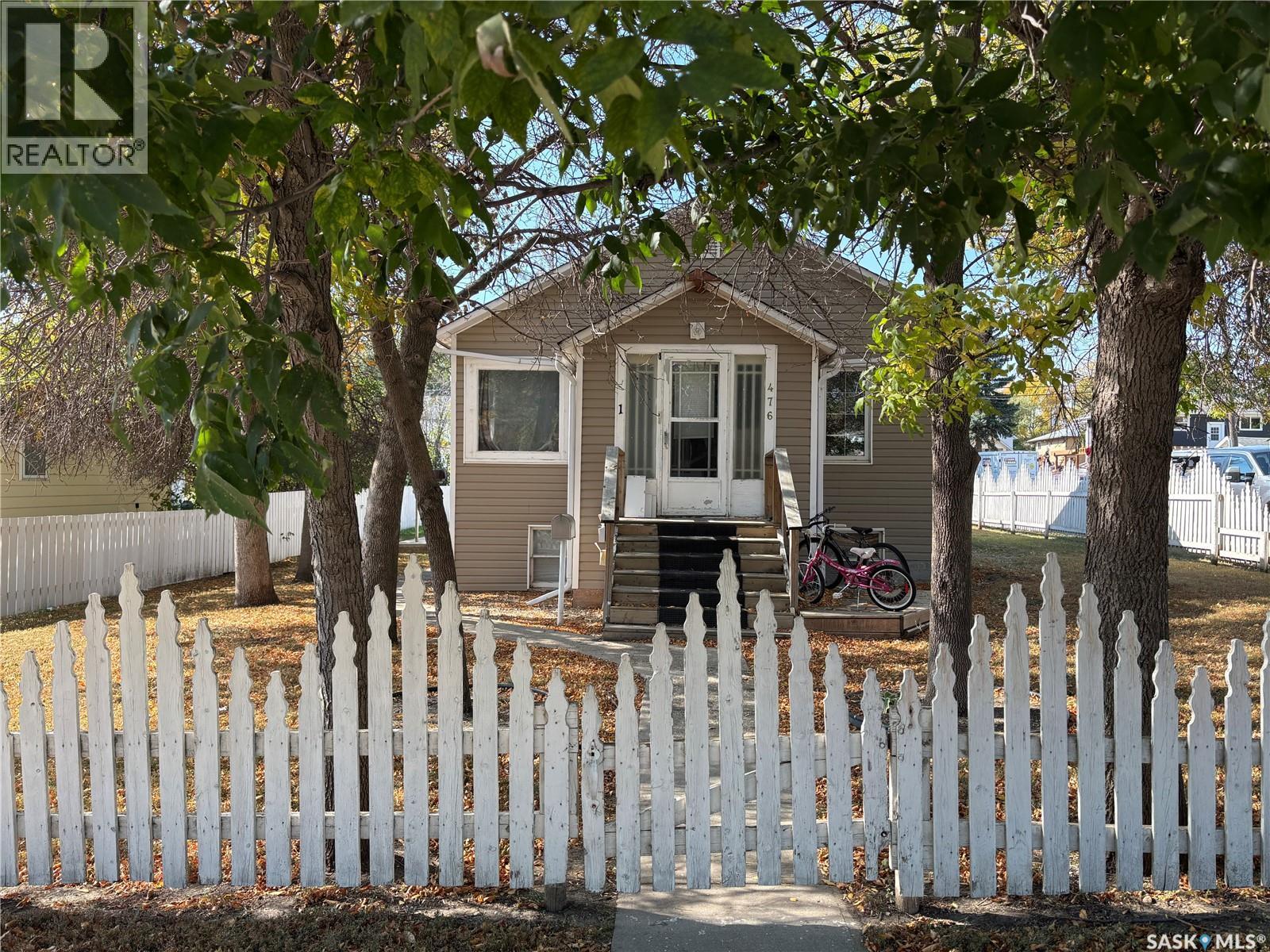 476 4th Avenue Nw, Swift Current, Saskatchewan  S9H 0V3 - Photo 6 - SK019636