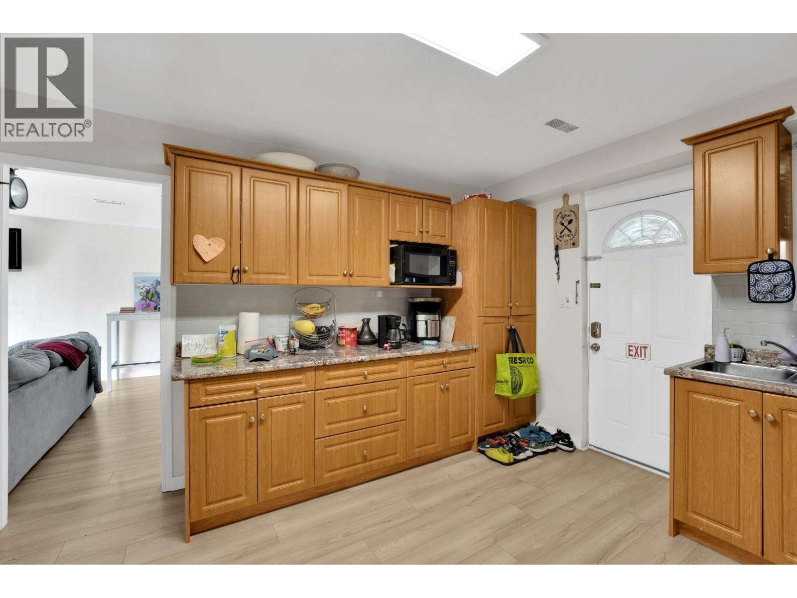 1457 Se Marine Drive, Vancouver, British Columbia  V5P 2R3 - Photo 11 - R3053413