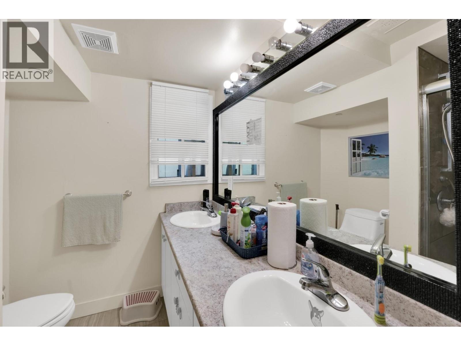 1457 Se Marine Drive, Vancouver, British Columbia  V5P 2R3 - Photo 14 - R3053413