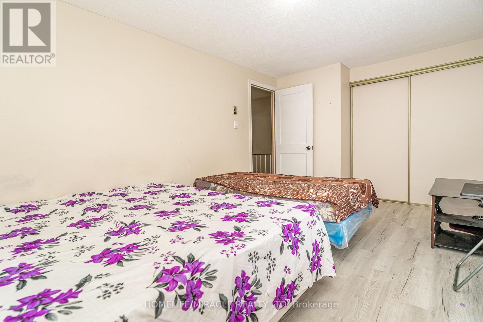 5 Holmcrest Court, Brampton, Ontario  L6S 1R6 - Photo 16 - W12435620