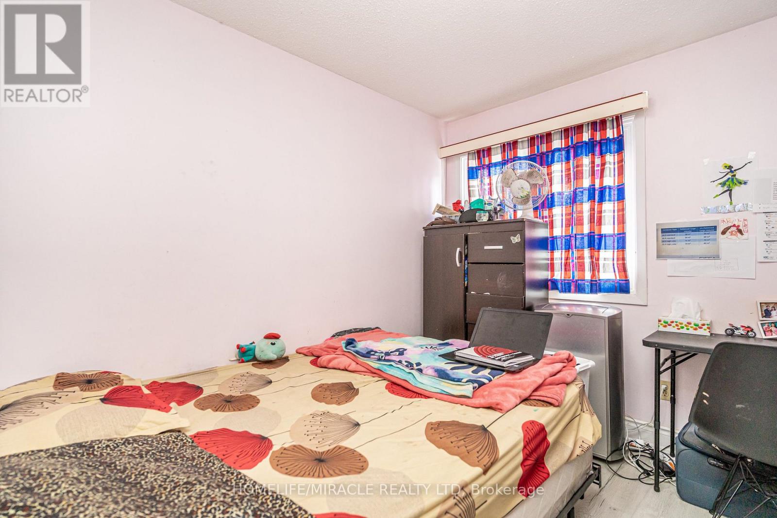5 Holmcrest Court, Brampton, Ontario  L6S 1R6 - Photo 17 - W12435620