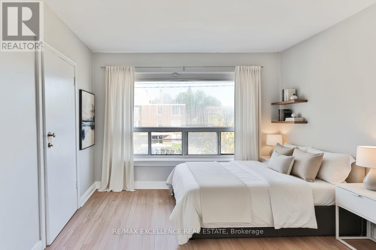 Apt 1 - 2436 Lake Shore Boulevard W, Toronto, Ontario  M8V 1C4 - Photo 3 - W12435626