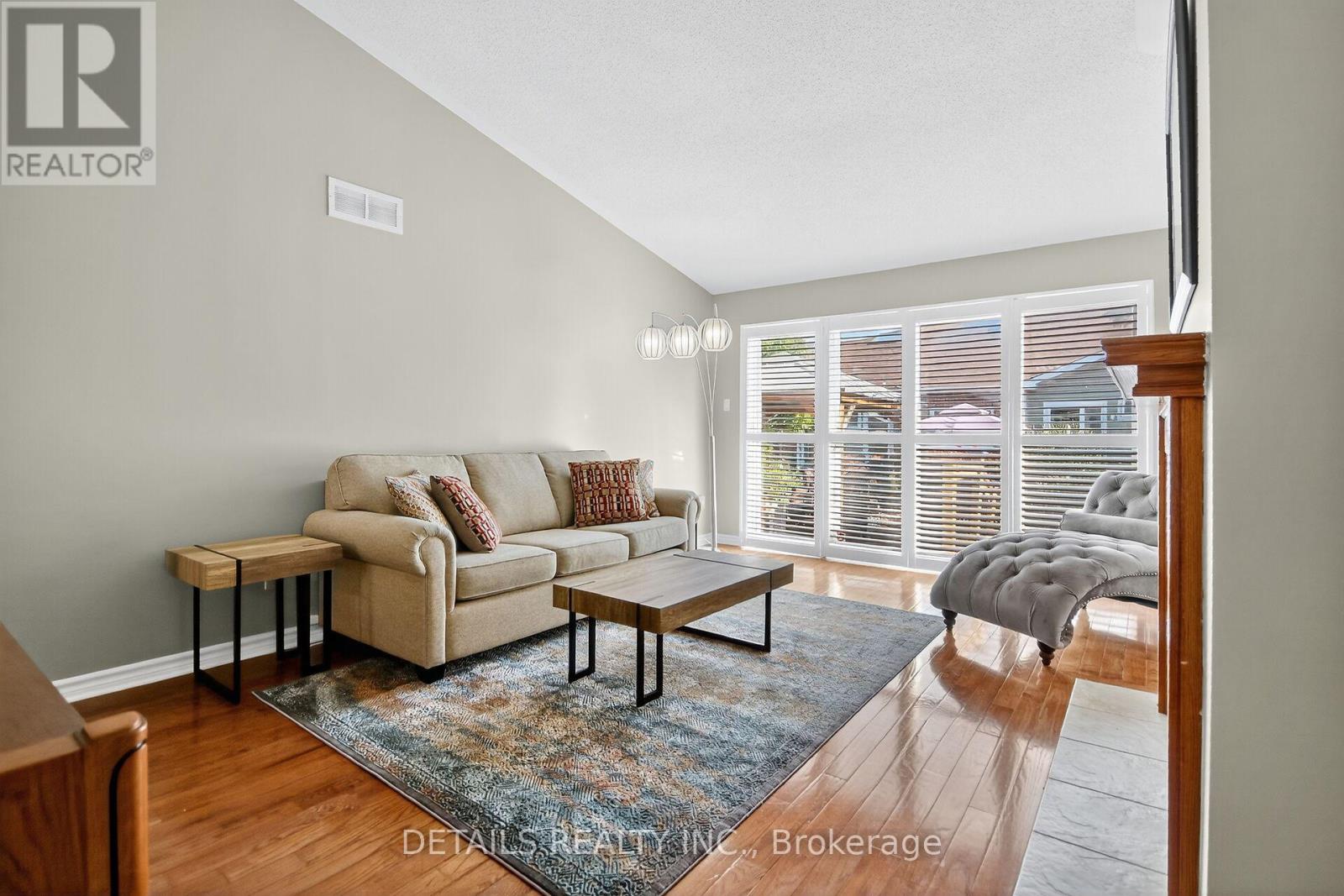 57 Nighthawk Crescent Crescent, Ottawa, Ontario  K2M 2X6 - Photo 11 - X12435642