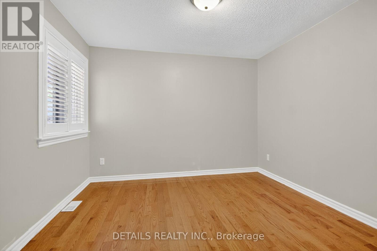 57 Nighthawk Crescent Crescent, Ottawa, Ontario  K2M 2X6 - Photo 21 - X12435642