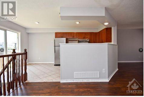 783 Nesting Way, Ottawa, Ontario  K4A 3X6 - Photo 13 - X12435647