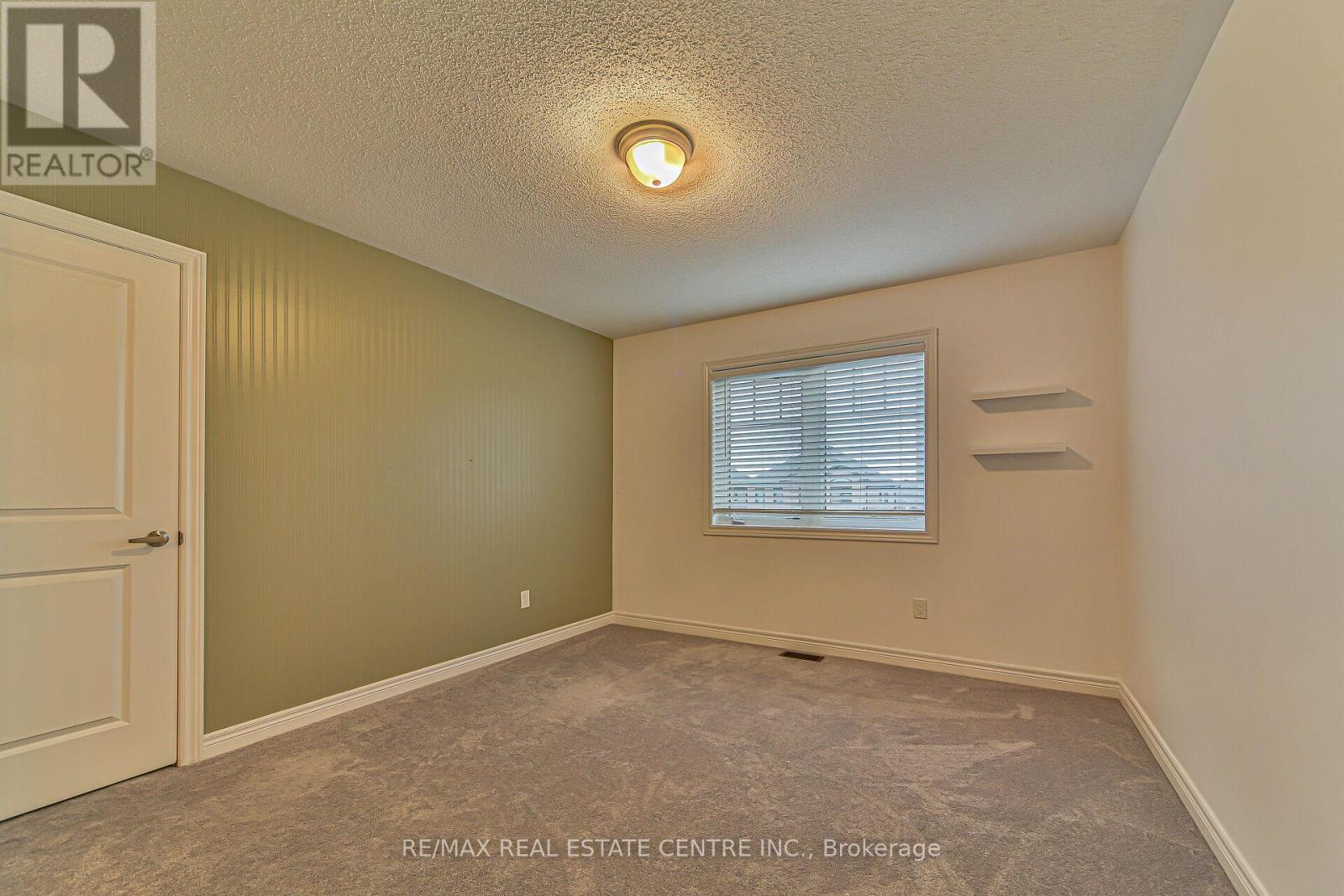 85 Homestead Way, Thorold, Ontario  L2V 0J8 - Photo 25 - X12435609