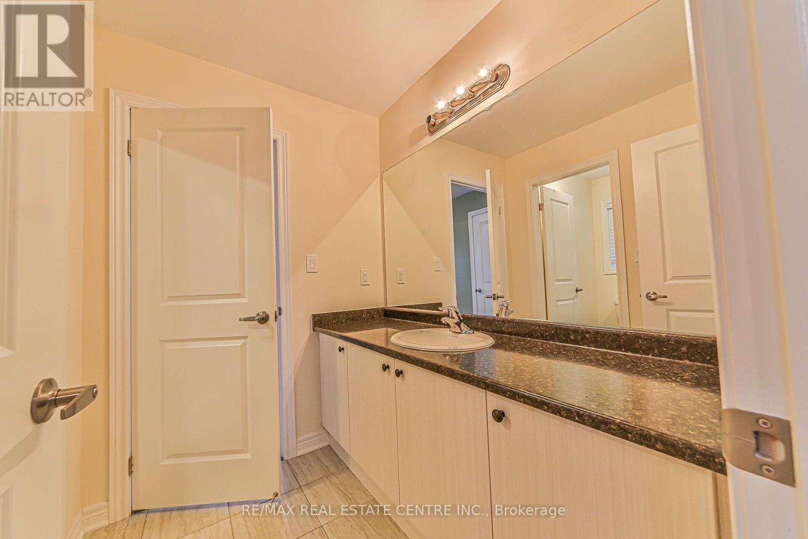 85 Homestead Way, Thorold, Ontario  L2V 0J8 - Photo 29 - X12435609