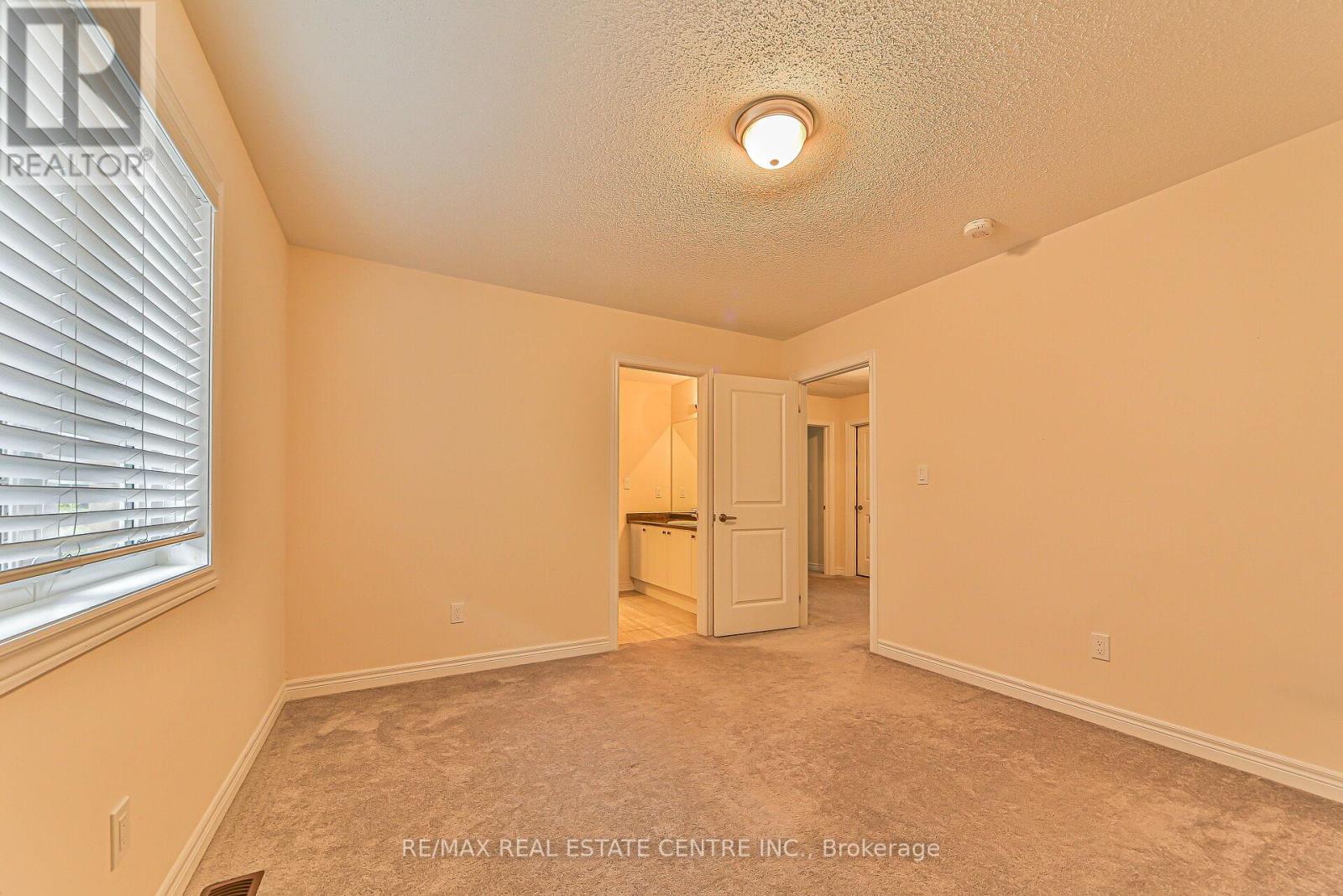 85 Homestead Way, Thorold, Ontario  L2V 0J8 - Photo 30 - X12435609