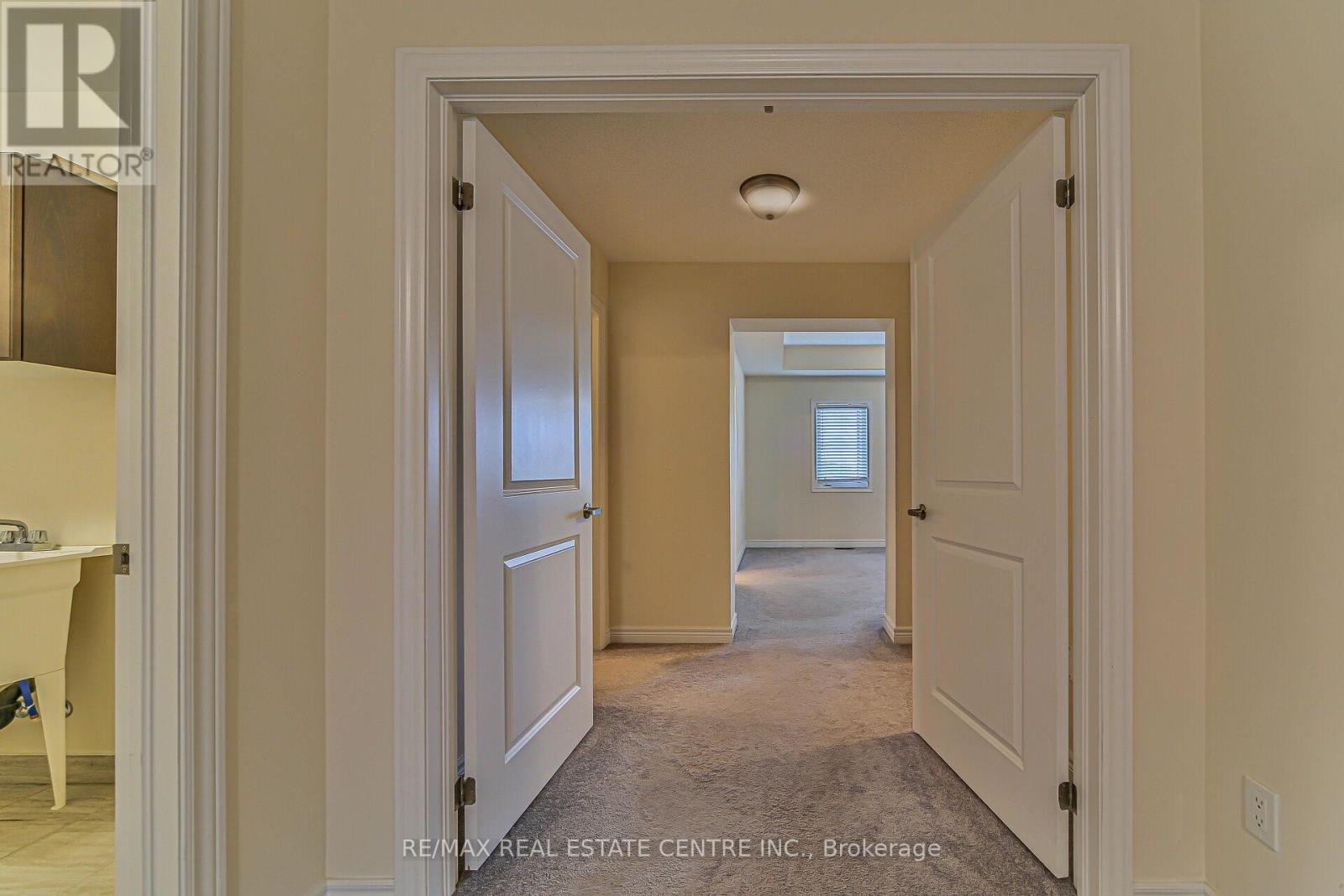 85 Homestead Way, Thorold, Ontario  L2V 0J8 - Photo 32 - X12435609