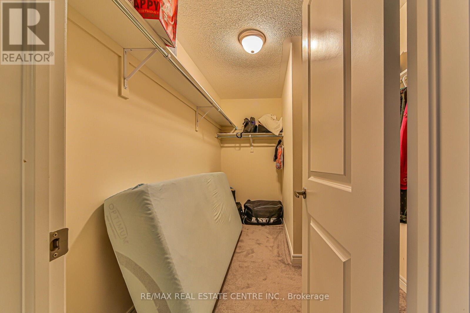 85 Homestead Way, Thorold, Ontario  L2V 0J8 - Photo 33 - X12435609