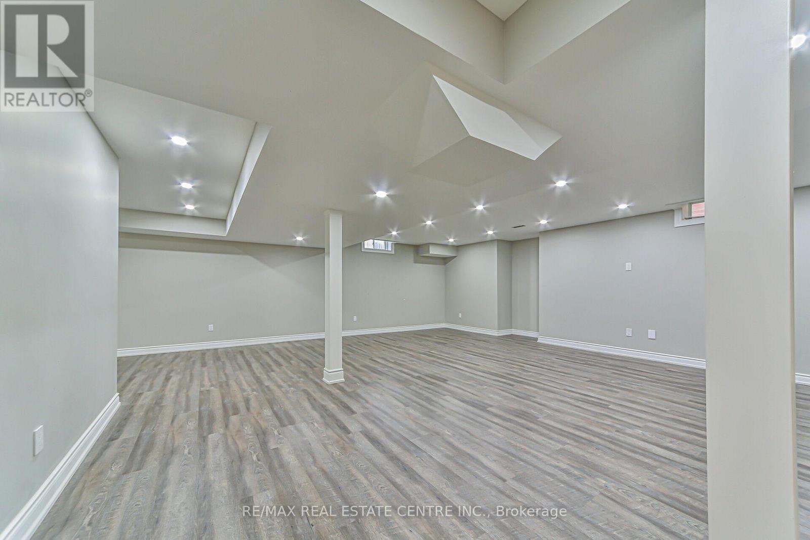 85 Homestead Way, Thorold, Ontario  L2V 0J8 - Photo 44 - X12435609