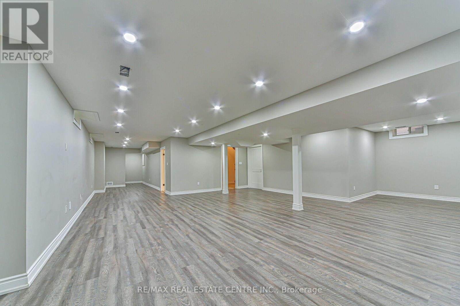 85 Homestead Way, Thorold, Ontario  L2V 0J8 - Photo 45 - X12435609