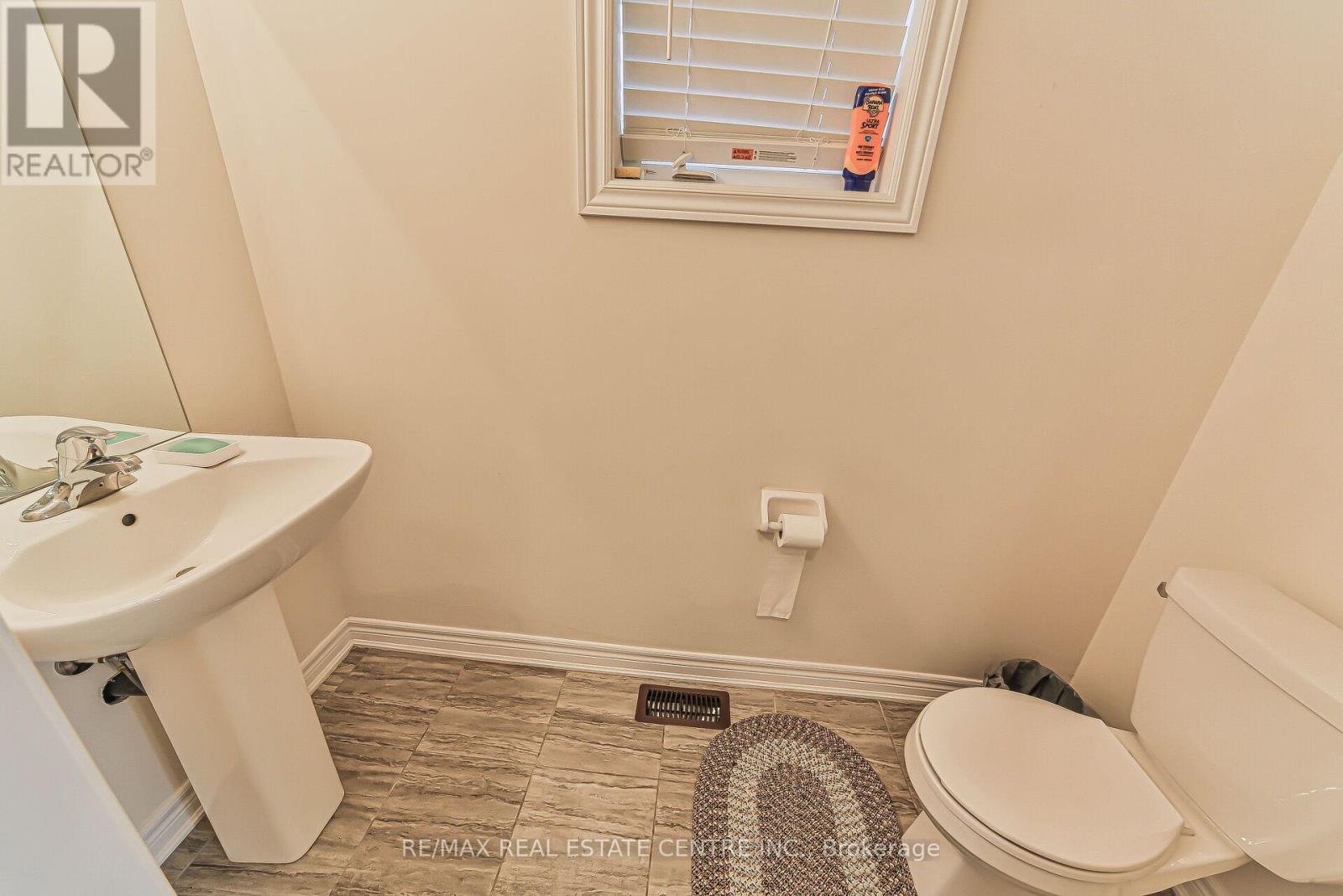 85 Homestead Way, Thorold, Ontario  L2V 0J8 - Photo 8 - X12435609