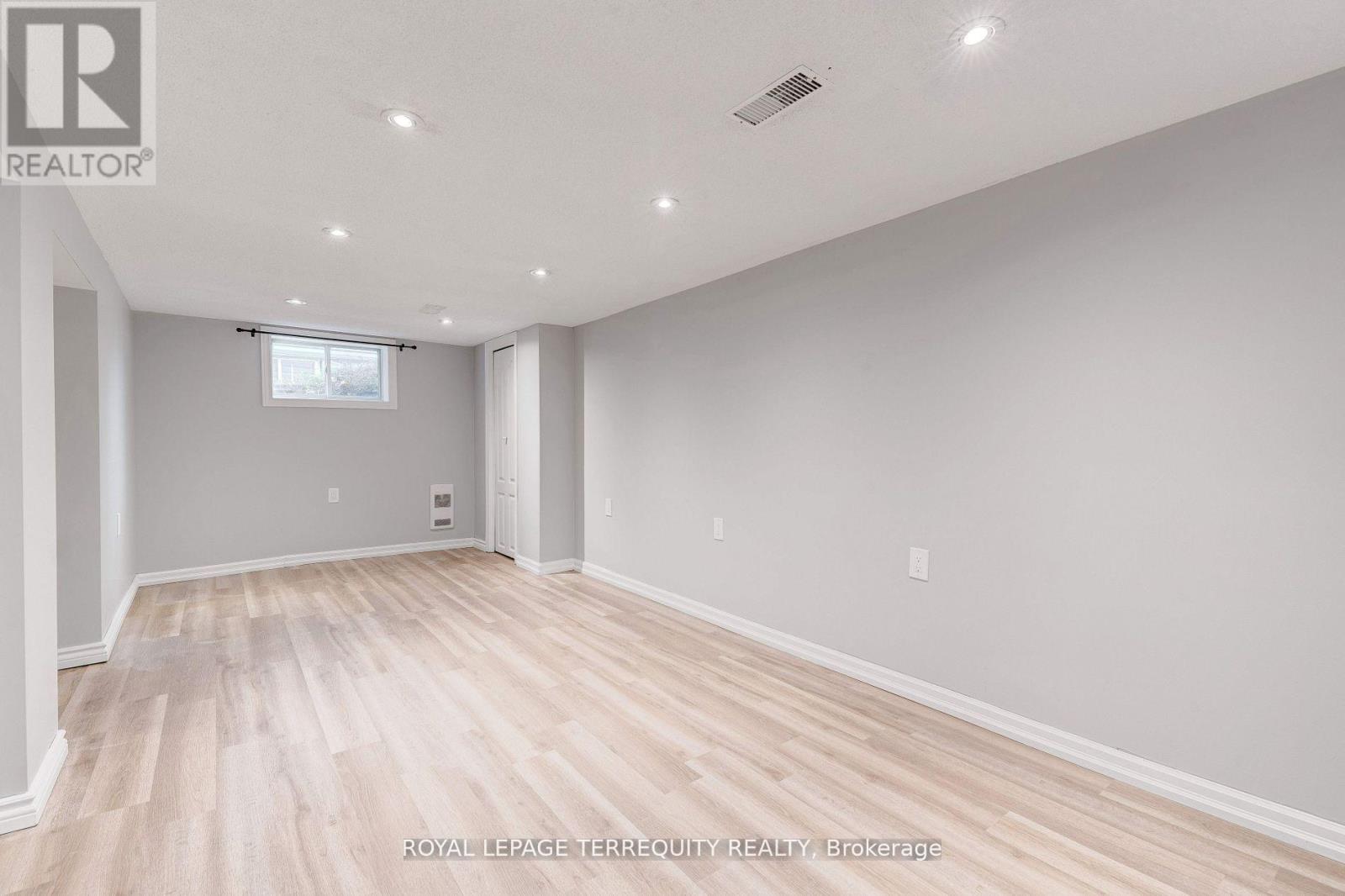 739 Upper Gage Avenue, Hamilton, Ontario  L8V 4J9 - Photo 17 - X12435614