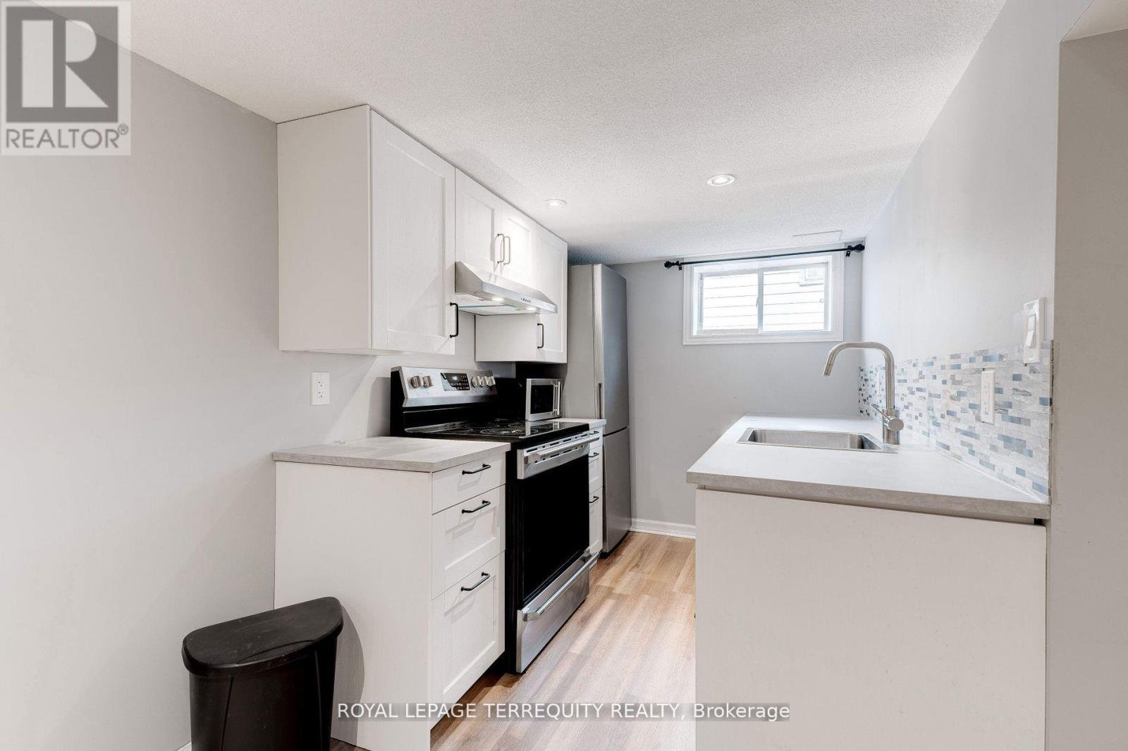 739 Upper Gage Avenue, Hamilton, Ontario  L8V 4J9 - Photo 19 - X12435614