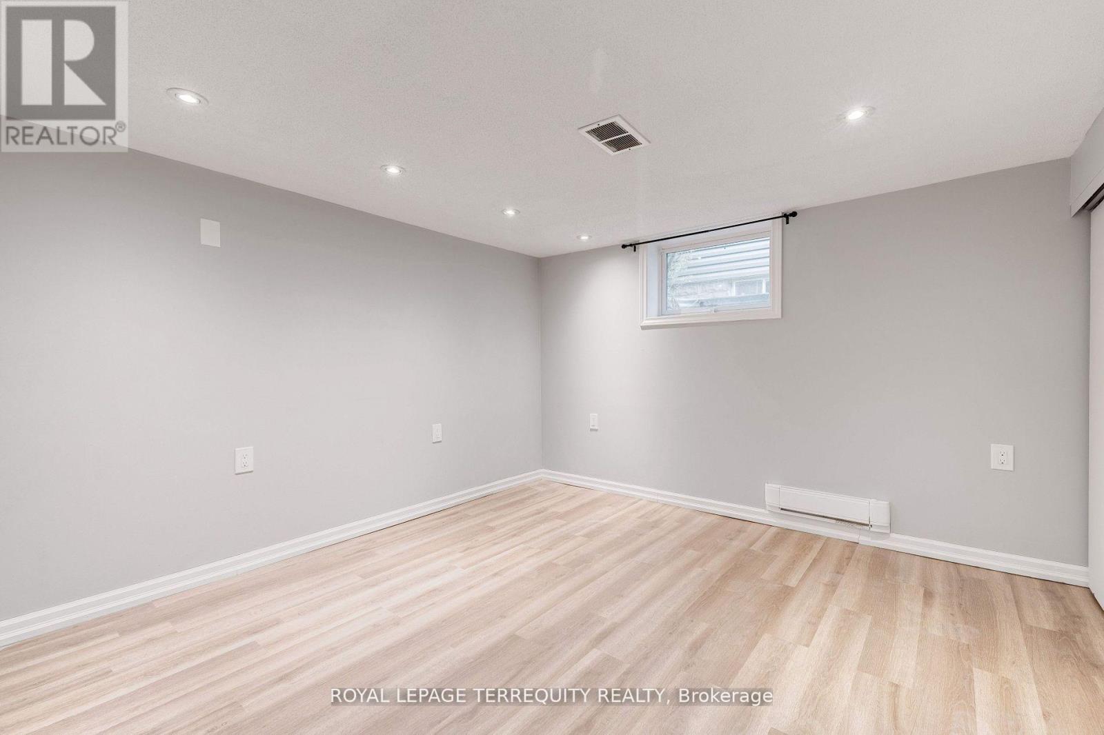 739 Upper Gage Avenue, Hamilton, Ontario  L8V 4J9 - Photo 24 - X12435614