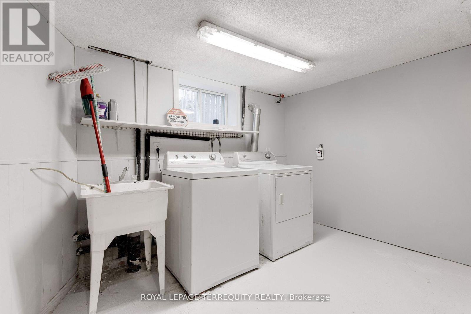 739 Upper Gage Avenue, Hamilton, Ontario  L8V 4J9 - Photo 26 - X12435614