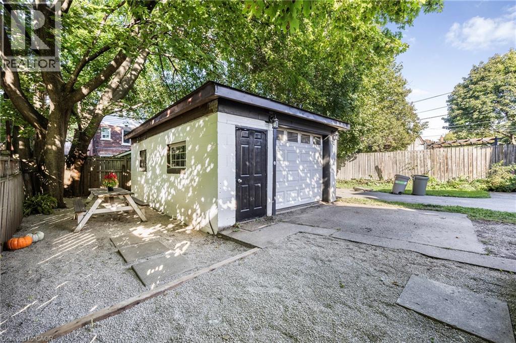 289 Cumberland Avenue, Hamilton, Ontario  L8M 2A3 - Photo 33 - 40774928