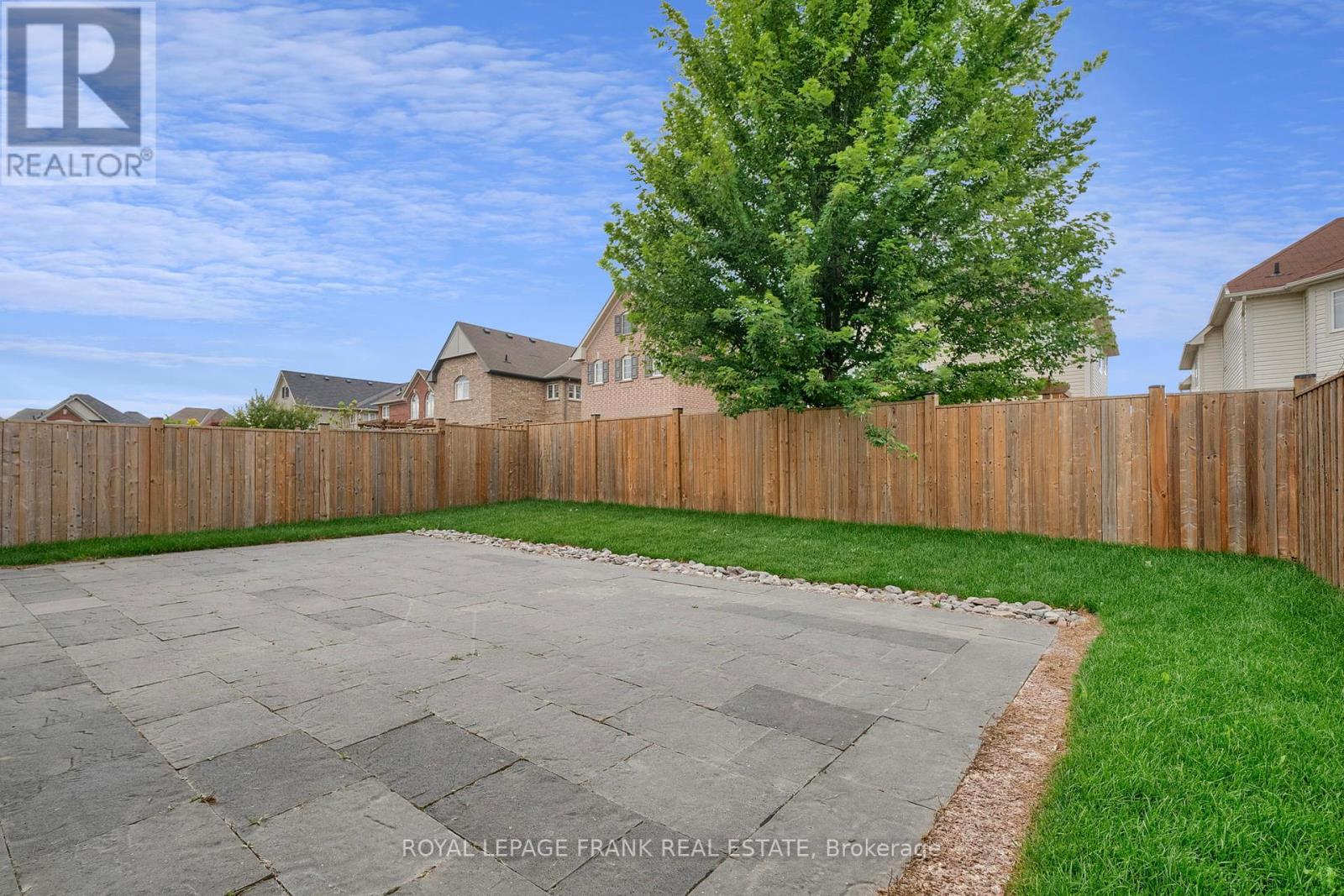 85 Butson Crescent, Clarington, Ontario  L1C 0S5 - Photo 44 - E12434053