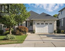 11 SUPREME DRIVE, Hamilton, Ontario