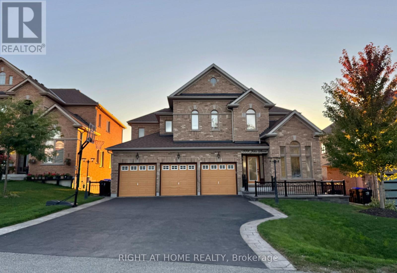 874 JOHN STREET, Innisfil, Ontario