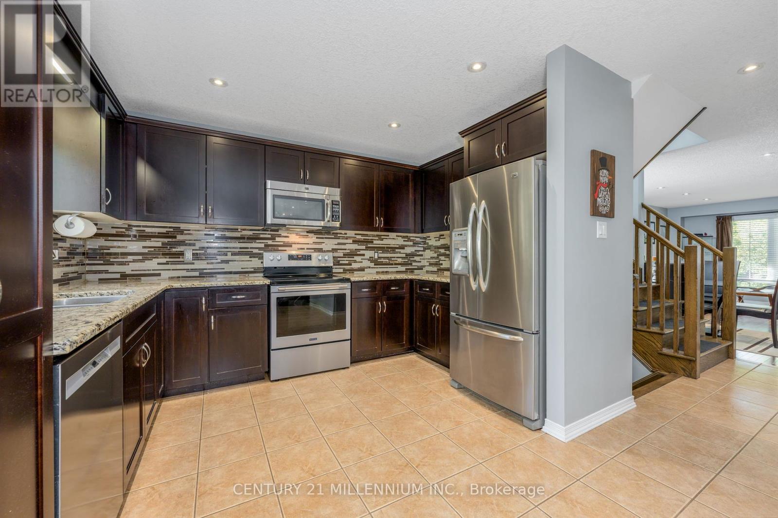 171 Elaine Drive, Orangeville, Ontario  L9W 4S5 - Photo 12 - W12433623