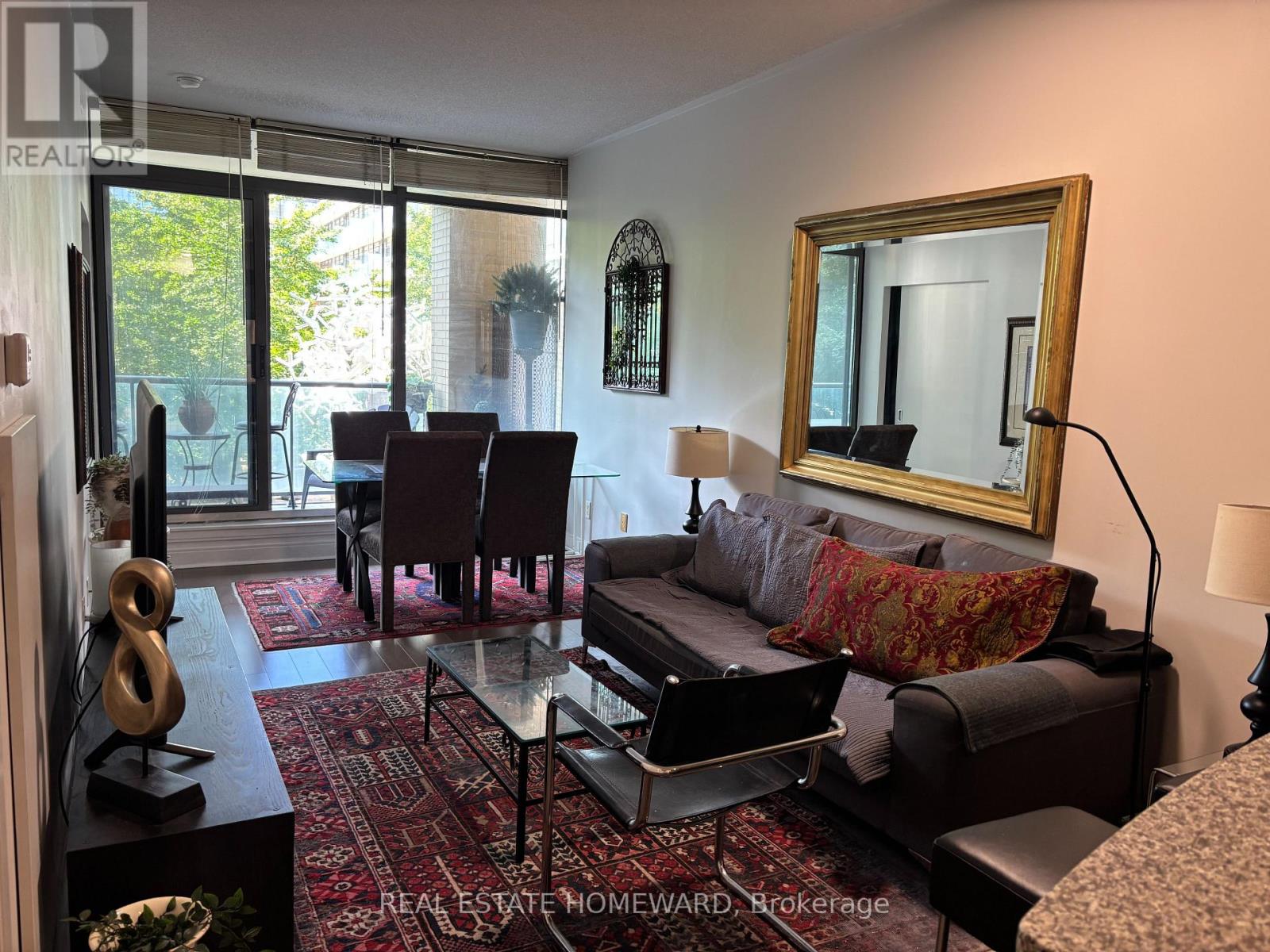 208 - 18 Yorkville Avenue, Toronto, Ontario  M4W 3Y8 - Photo 2 - C12435651
