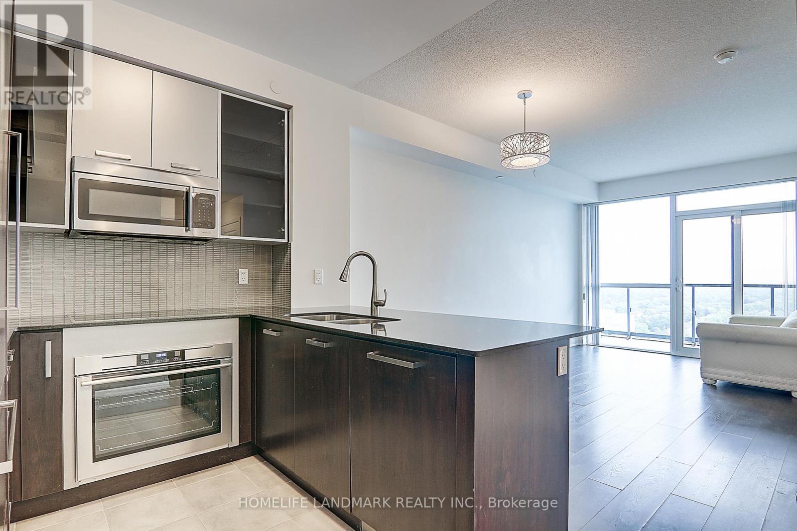 2711 - 5168 Yonge Street, Toronto, Ontario  M2N 0E9 - Photo 9 - C12435655