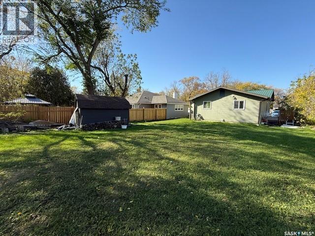 608 East Avenue, Kamsack, Saskatchewan  S0A 1S0 - Photo 2 - SK019711