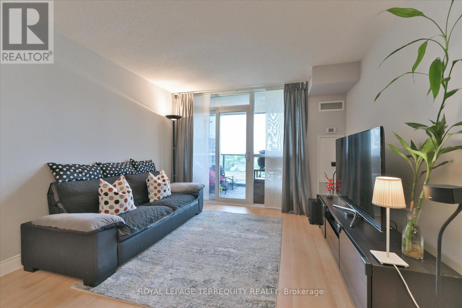 1287 - 23 Cox Boulevard, Markham, Ontario  L3R 7Z9 - Photo 13 - N12435662