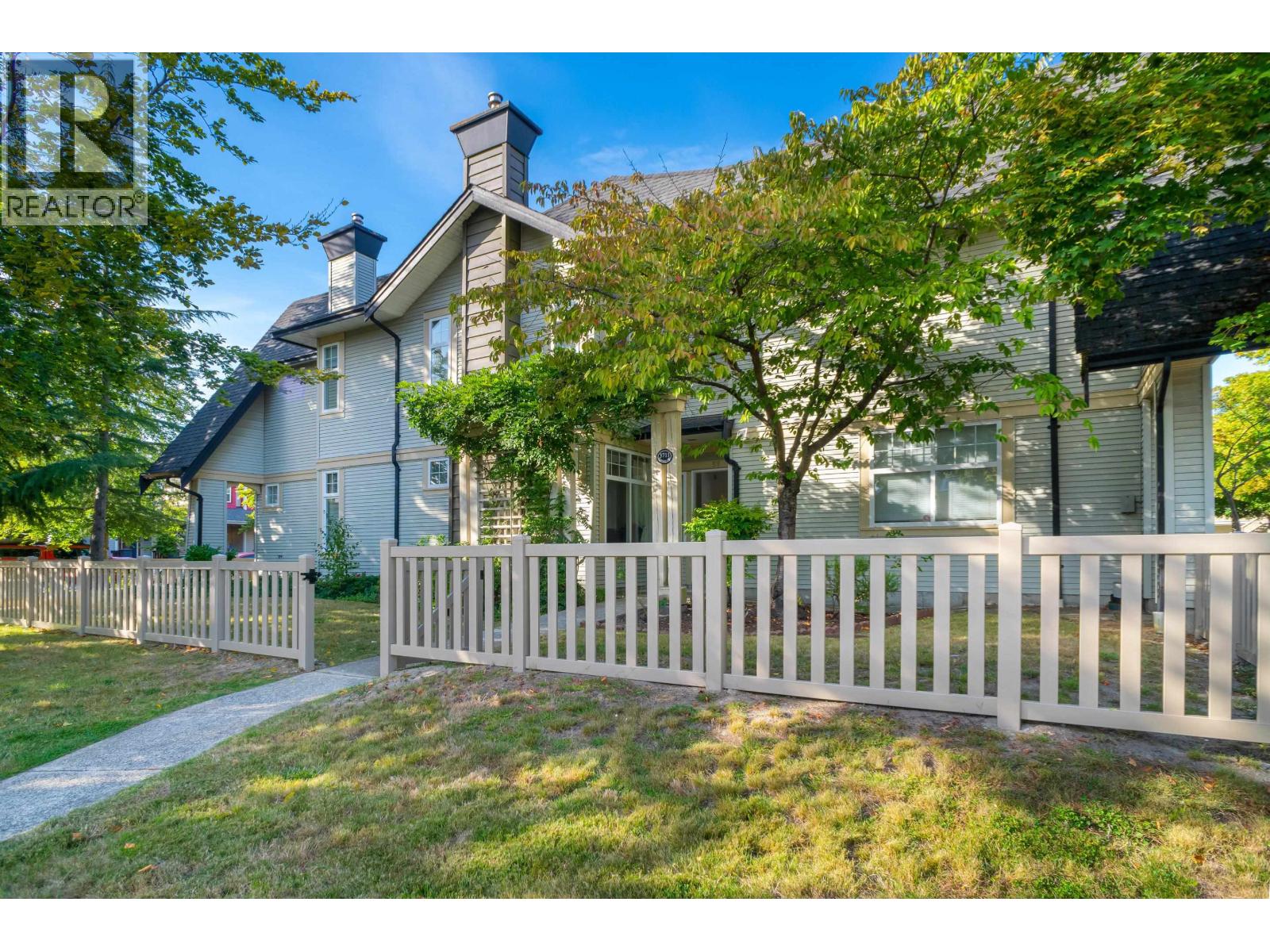 57 3711 ROBSON COURT, Richmond, British Columbia