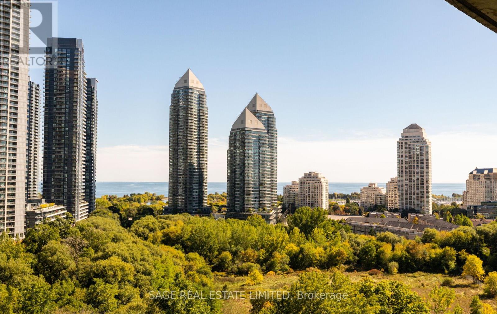 1202 - 155 Legion Road N, Toronto, Ontario  M8Y 0A7 - Photo 18 - W12435634