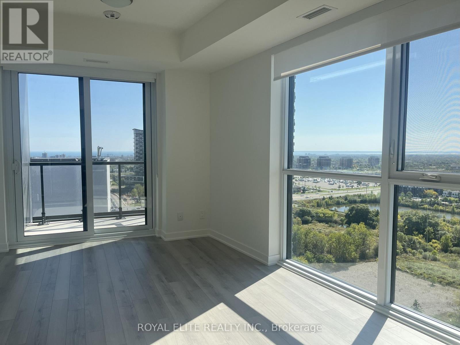 A1902 - 3079 Trafalgar Road, Oakville, Ontario  L6H 8C5 - Photo 6 - W12435635