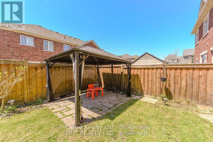 304 Dalgleish Garden, Milton, Ontario  L9T 6Z7 - Photo 33 - W12435645