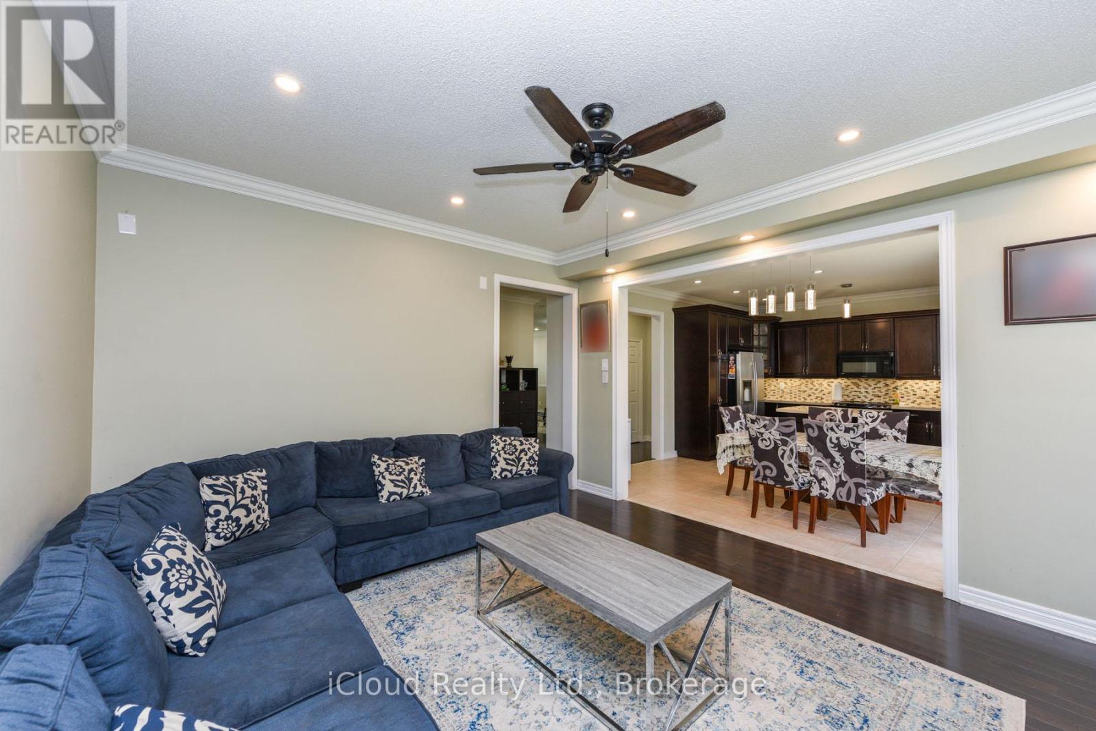 304 Dalgleish Garden, Milton, Ontario  L9T 6Z7 - Photo 7 - W12435645