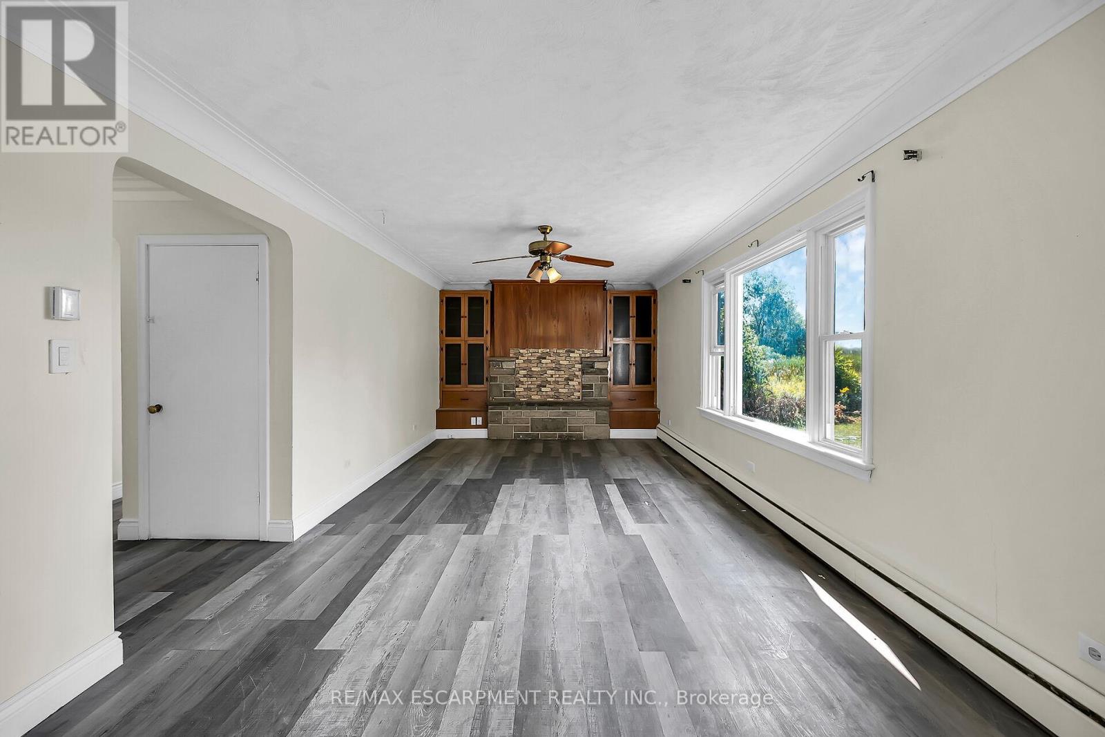 2918 Upper James Street, Hamilton, Ontario  L0R 1W0 - Photo 10 - X12435636