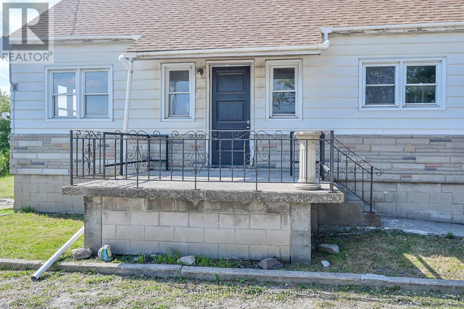 2918 Upper James Street, Hamilton, Ontario  L0R 1W0 - Photo 5 - X12435636
