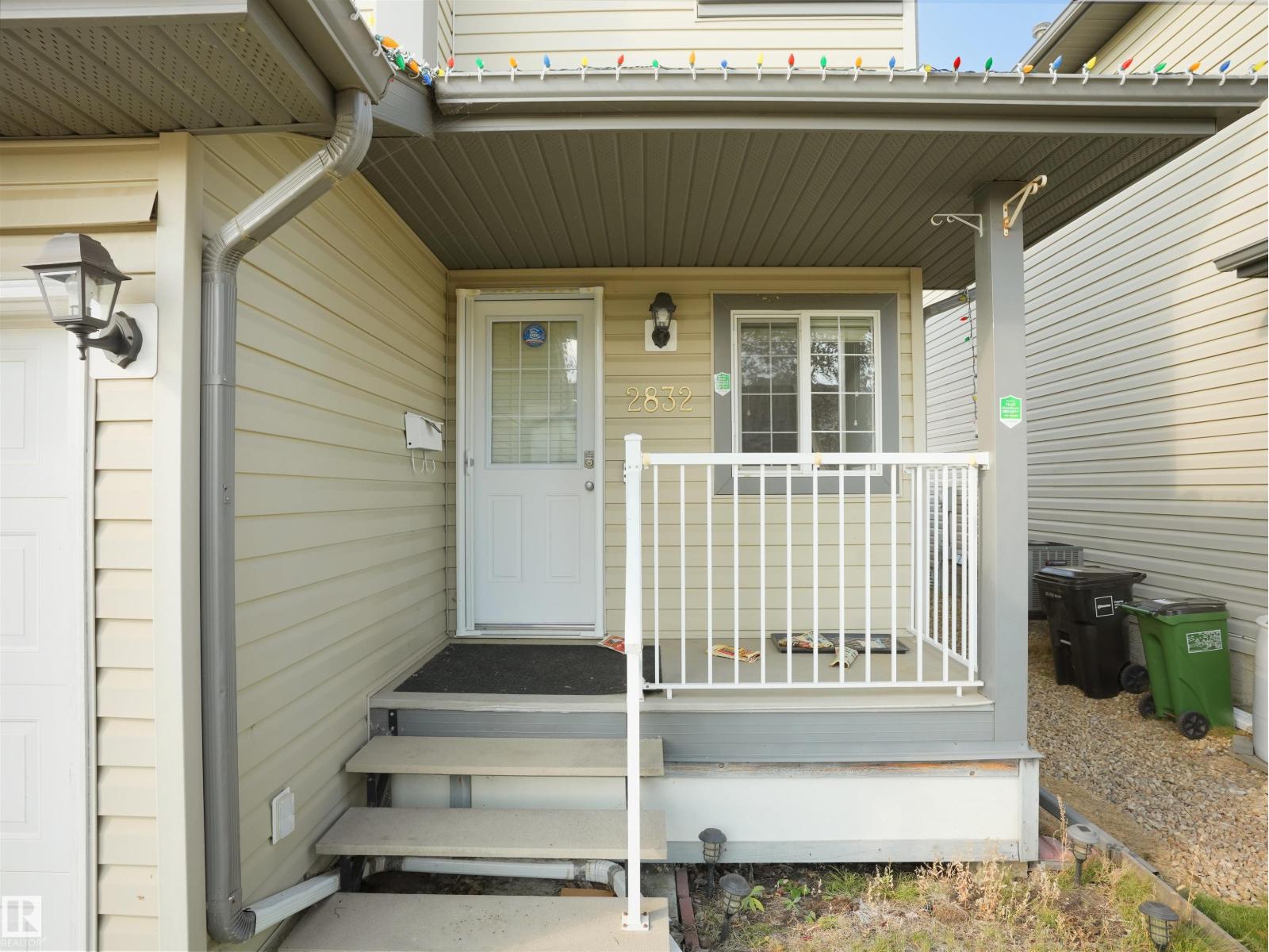 2832 26 St Nw, Edmonton, Alberta  T6T 2A2 - Photo 4 - E4460134