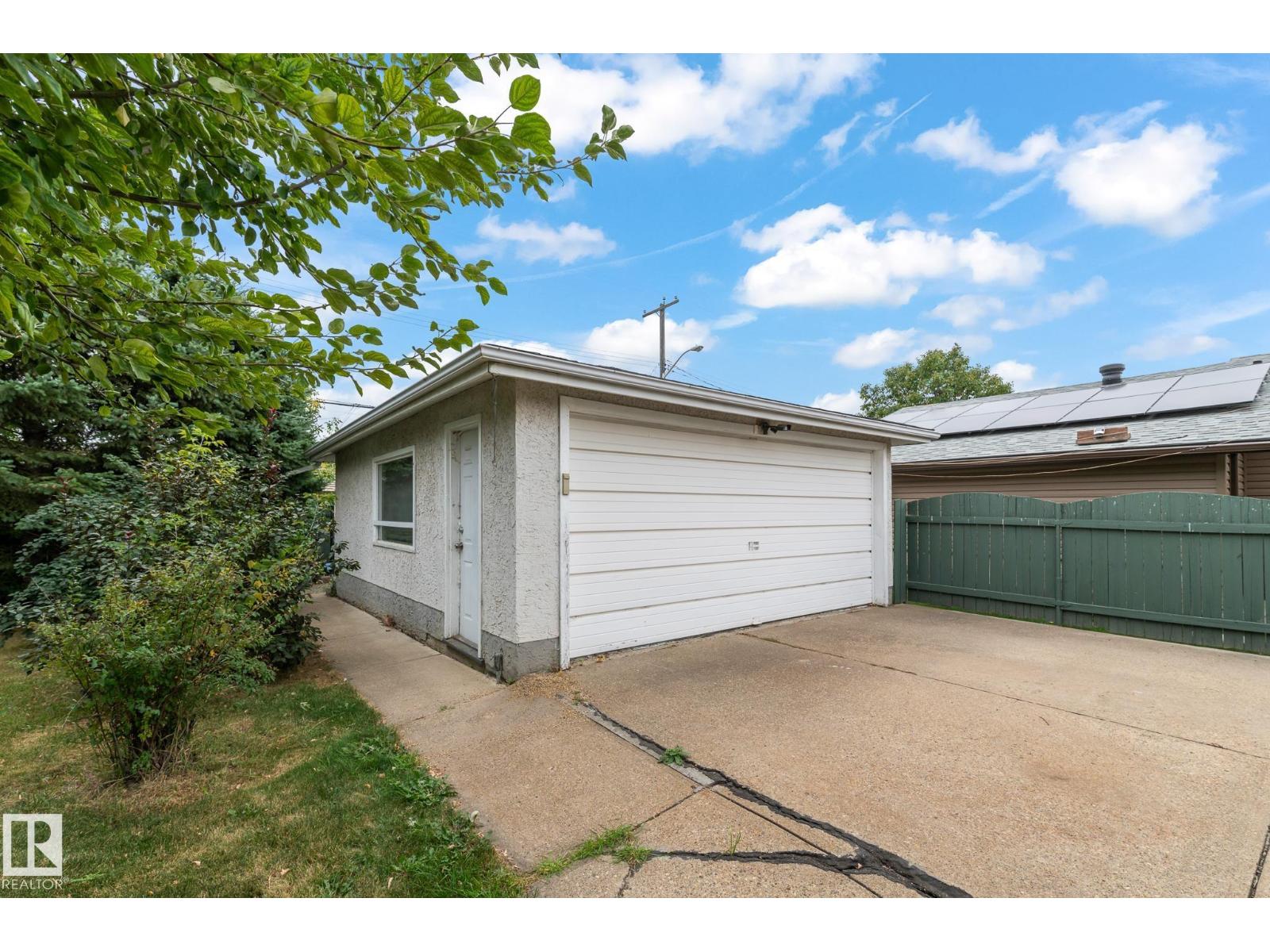 12419 135a Av Nw, Edmonton, Alberta  T5L 3Z4 - Photo 34 - E4460135