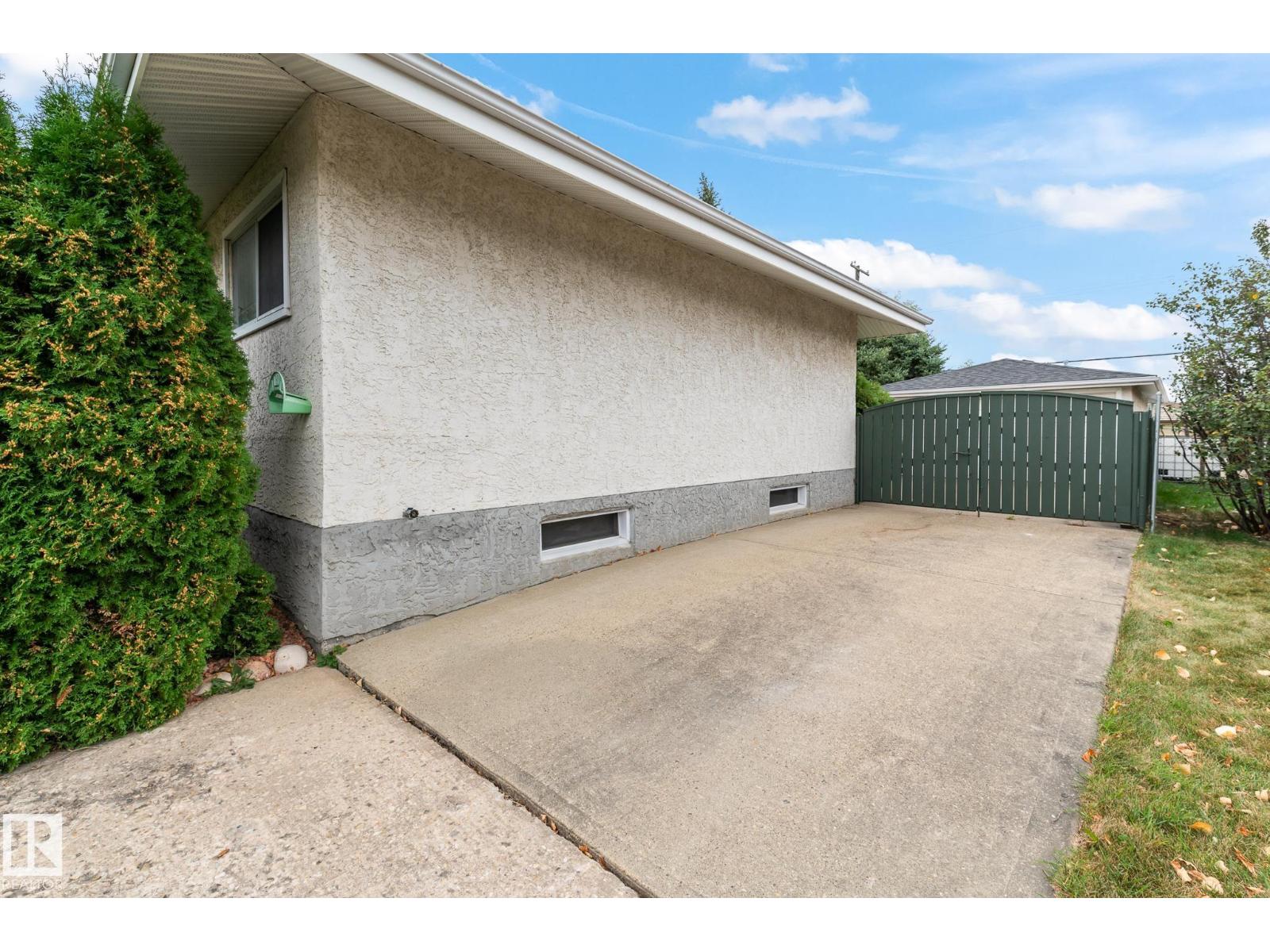 12419 135a Av Nw, Edmonton, Alberta  T5L 3Z4 - Photo 35 - E4460135