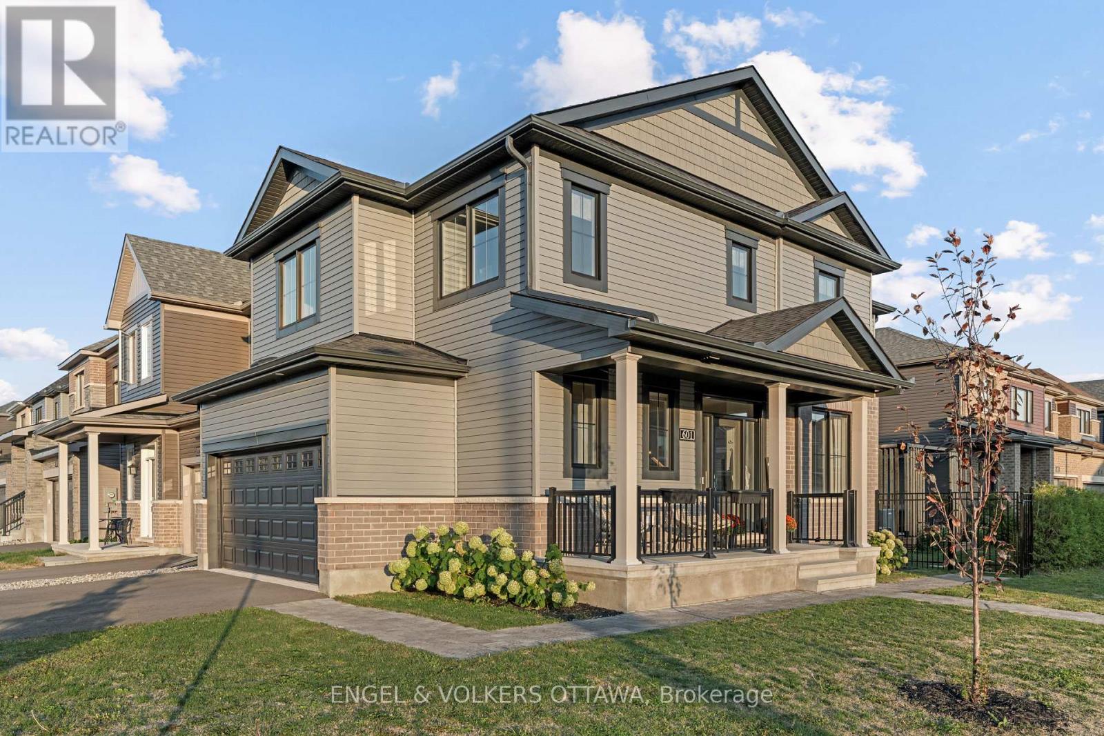 601 IDYLLIC TERRACE, Ottawa, Ontario
