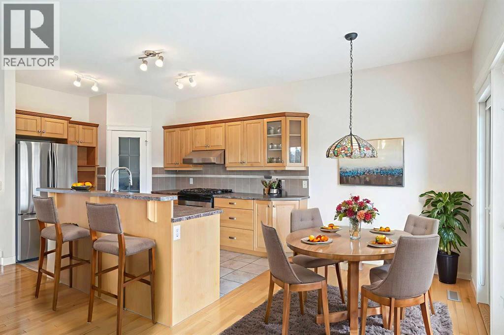 214 Shannon Estates Terrace Sw, Calgary, Alberta  T2Y 4C6 - Photo 16 - A2258228