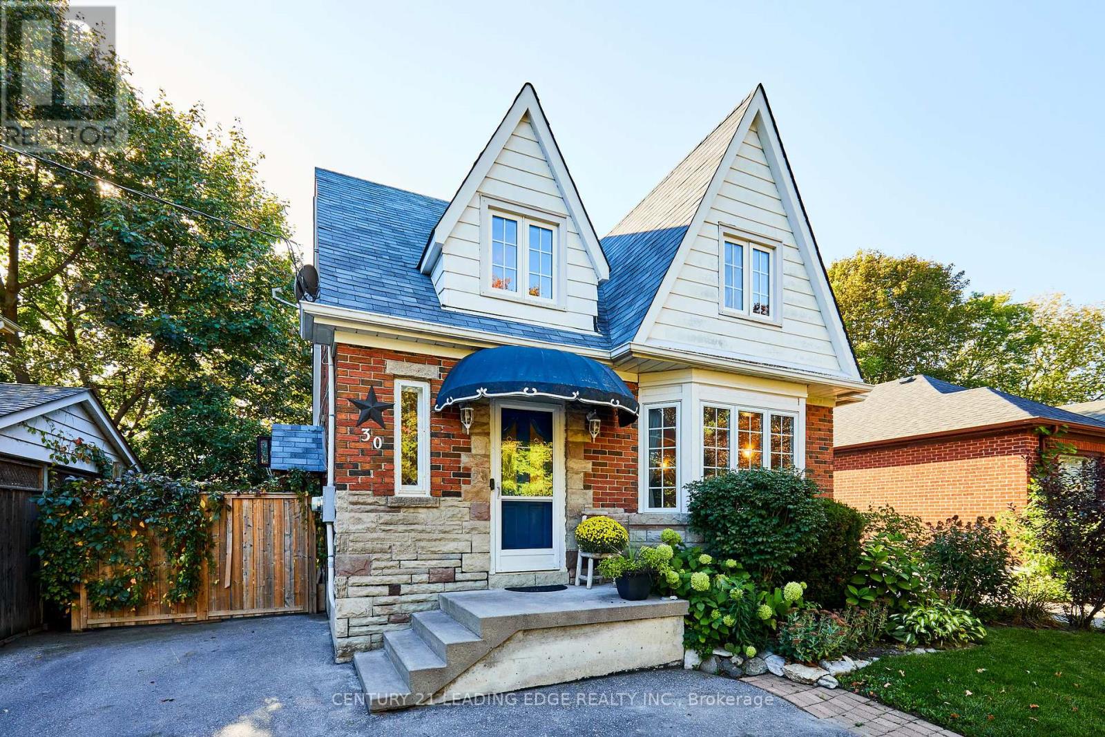 30 CADILLAC AVENUE N, Oshawa, Ontario