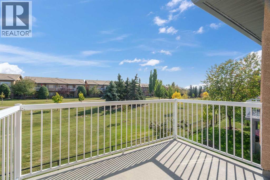214 Shannon Estates Terrace Sw, Calgary, Alberta  T2Y 4C6 - Photo 44 - A2258228