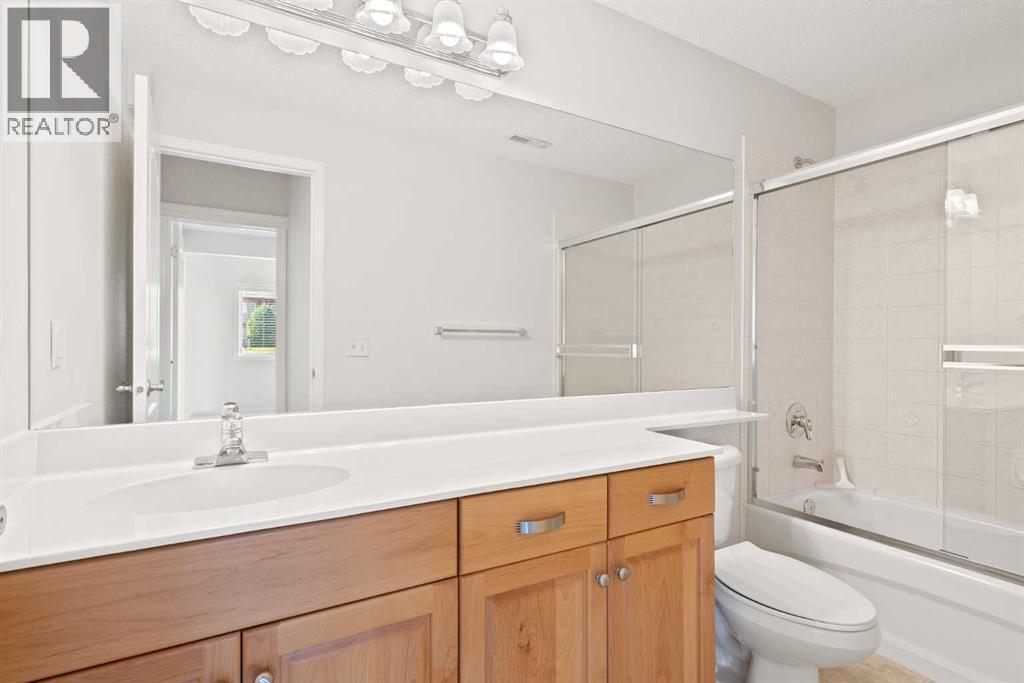 214 Shannon Estates Terrace Sw, Calgary, Alberta  T2Y 4C6 - Photo 39 - A2258228