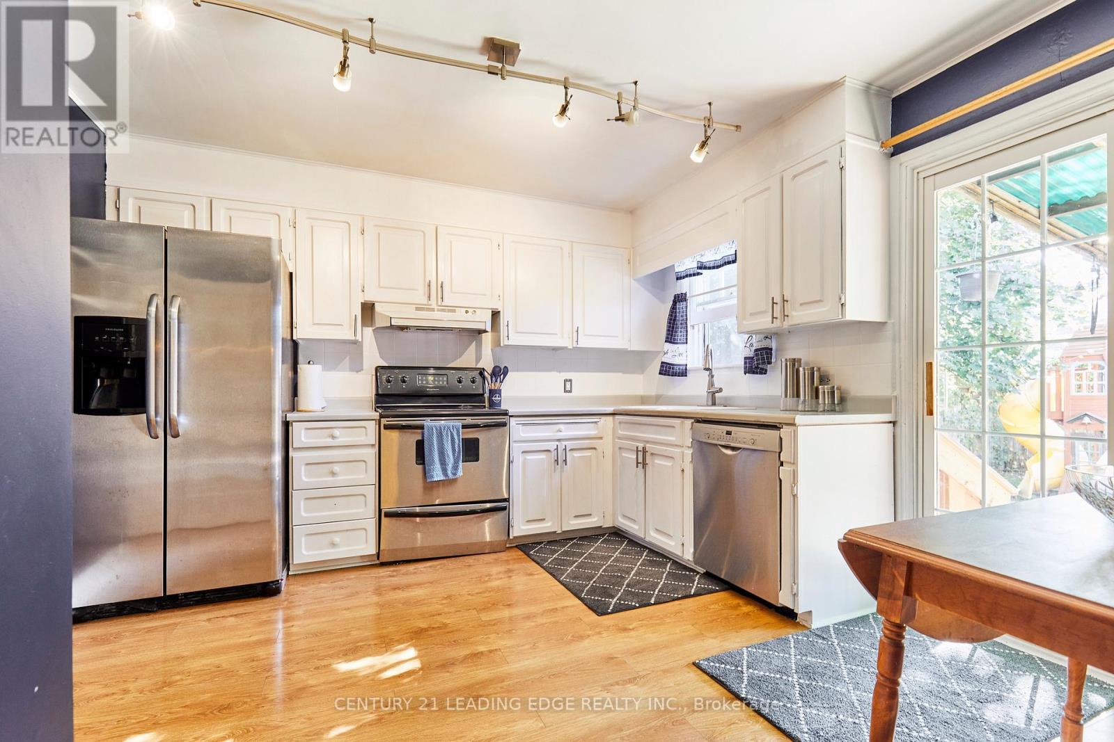 30 Cadillac Avenue N, Oshawa, Ontario  L1G 6B7 - Photo 15 - E12431595