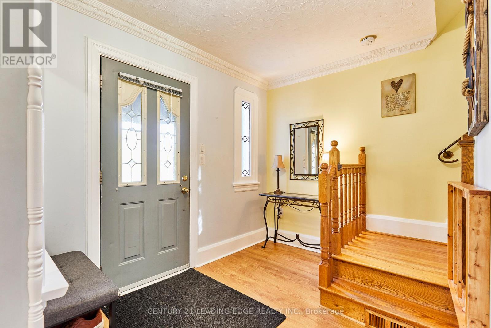30 Cadillac Avenue N, Oshawa, Ontario  L1G 6B7 - Photo 3 - E12431595