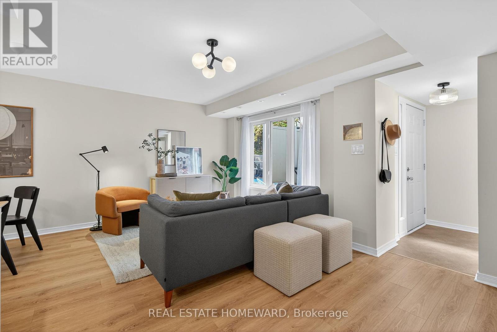 1 - 11 Frances Loring Lane, Toronto, Ontario  M4M 3E8 - Photo 11 - E12431890