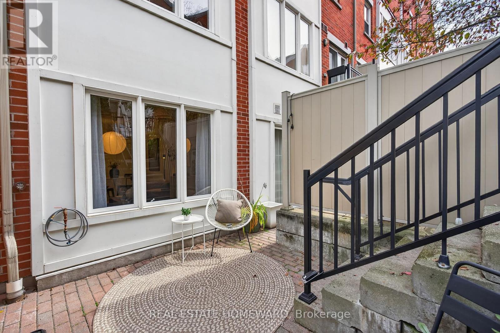 1 - 11 Frances Loring Lane, Toronto, Ontario  M4M 3E8 - Photo 33 - E12431890