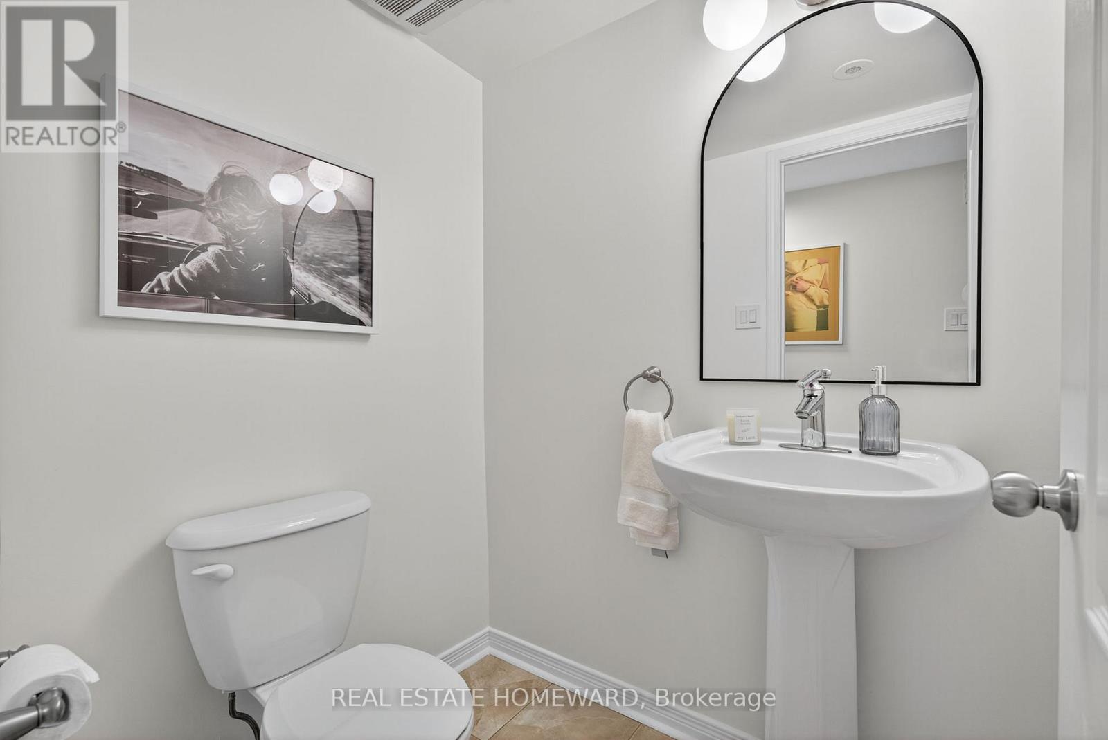 1 - 11 Frances Loring Lane, Toronto, Ontario  M4M 3E8 - Photo 27 - E12431890